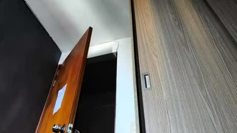 Snapshot of annie_darling_ chatting on 5, 6, 2026 A N G E L online show from 5, 6, 2026
