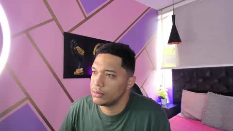 Annie lii online show from 15, 9, 2025