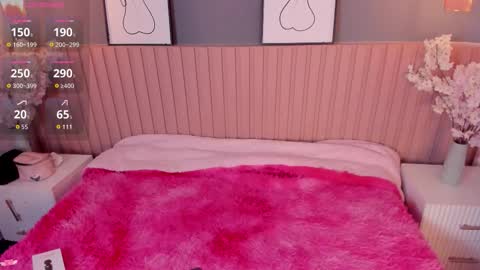   online show from 19, 9, 2025