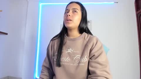 Annie online show from 5, 2, 2026