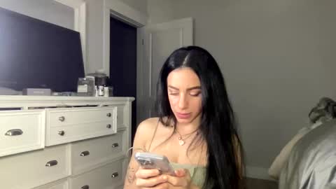 annie_xxx111 online show from 18, 2, 2026