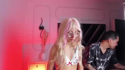 Annie And Leandro online show from 19, 3, 2026