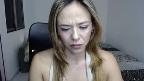 Annie online show from 31, 5, 2026