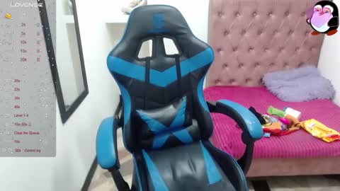 Snapshot of anniee_x chatting on 23, 1, 2025 Anniee online show from 23, 1, 2025