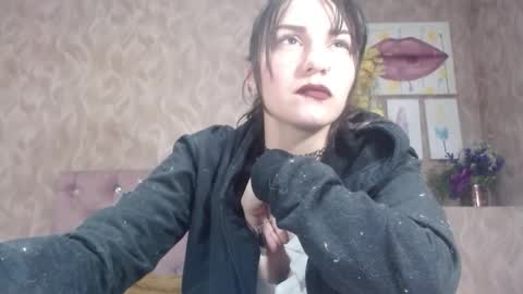 Annie online show from 30, 9, 2025