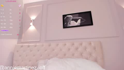 Annie online show from 21, 2, 2025