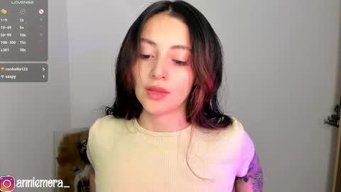 Snapshot of anniemora_ chatting on 21, 2, 2025 Annie online show from 21, 2, 2025