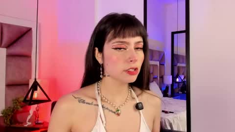 Snapshot of annienasty chatting on 6, 5, 2026 Annie online show from 6, 5, 2026