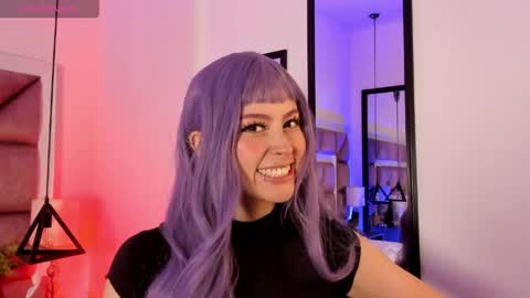 Snapshot of annienasty chatting on 7, 5, 2026 Annie online show from 7, 5, 2026