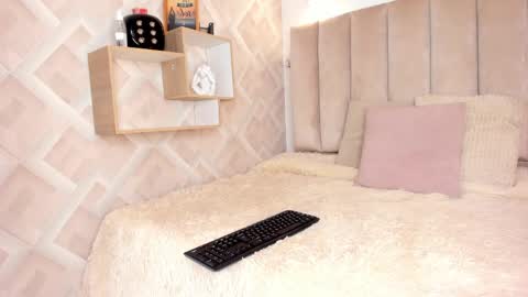 Annie Queen online show from 20, 5, 2026