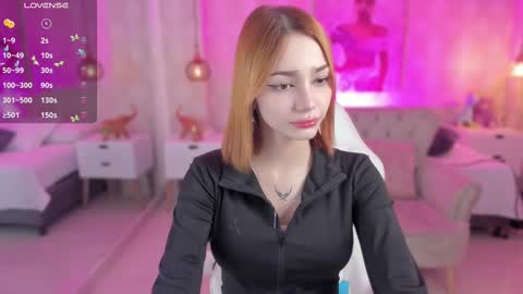 Snapshot of anniita_ chatting on 18, 2, 2025 VIVIANNA online show from 18, 2, 2025