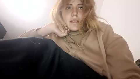 annrousse online show from 11, 9, 2025