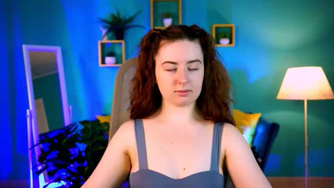 Ann Terry 3 online show from 15, 12, 2025