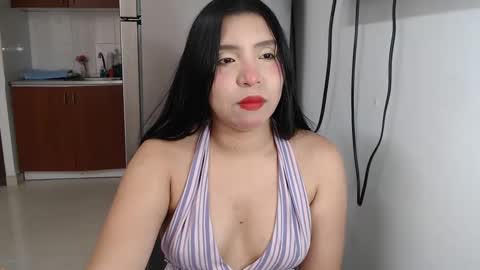 Snapshot of anntonella_squirt chatting on 2, 10, 2025 anntonella_squirt online show from 2, 10, 2025