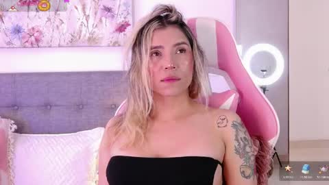 Antonella Lee online show from 12, 5, 2026