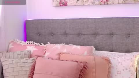 Antonella Lee online show from 26, 5, 2026