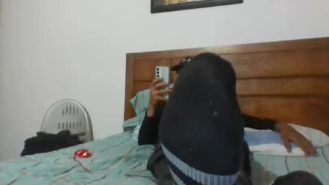 Snapshot of annubis420 chatting on 20, 9, 2025 Annubis420 online show from 20, 9, 2025