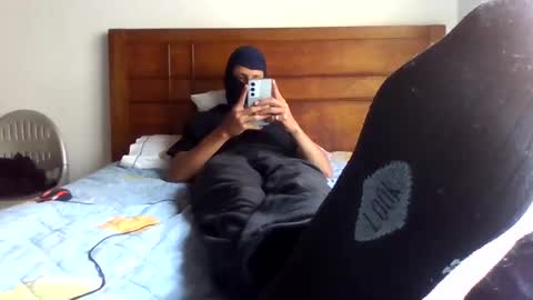 Snapshot of annubis420 chatting on 15, 10, 2025 Annubis420 online show from 15, 10, 2025