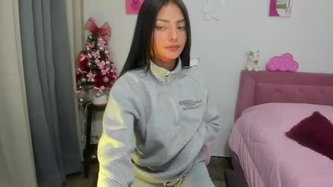 Snapshot of annubis_lia chatting on 2, 12, 2024 SOFIA INDEPENDENT MODEL online show from 2, 12, 2024