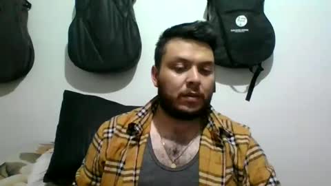 lion kennedy independent model moderator online show from 22, 9, 2025