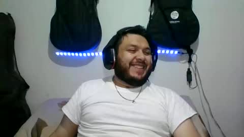 lion kennedy independent model moderator online show from 22, 11, 2025