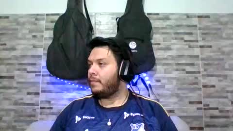 lion kennedy independent model moderator online show from 27, 2, 2026