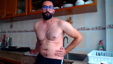 Snapshot of annuler_9 chatting on 20, 12, 2024 adrenalinE online show from 20, 12, 2024
