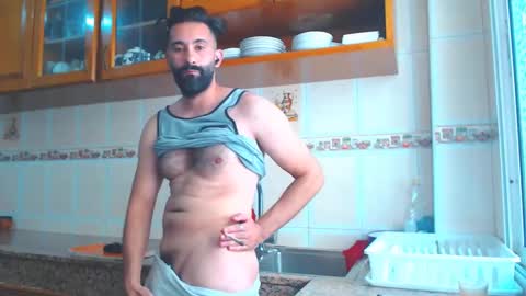 Snapshot of annuler_9 chatting on 17, 9, 2025 adrenalinE online show from 17, 9, 2025