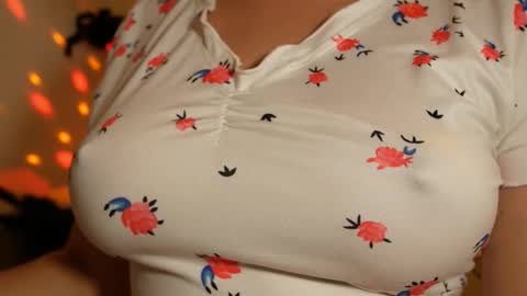 Snapshot of anny_dee chatting on 24, 10, 2025 Anny online show from 24, 10, 2025