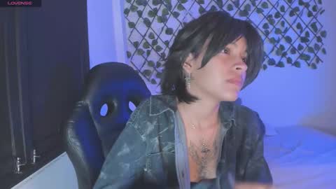 Snapshot of anny_kiitty_ chatting on 4, 12, 2025 Anny online show from 4, 12, 2025