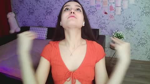 Snapshot of anny_shine chatting on 13, 12, 2024 Annie online show from 13, 12, 2024