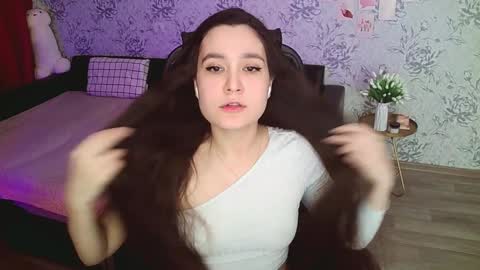 Snapshot of anny_shine chatting on 18, 12, 2024 Annie online show from 18, 12, 2024