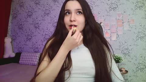 Snapshot of anny_shine chatting on 18, 12, 2024 Annie online show from 18, 12, 2024