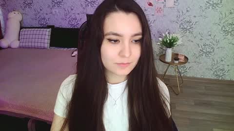 Snapshot of anny_shine chatting on 10, 1, 2025 Annie online show from 10, 1, 2025