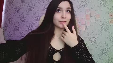 Snapshot of anny_shine chatting on 28, 2, 2025 Annie online show from 28, 2, 2025