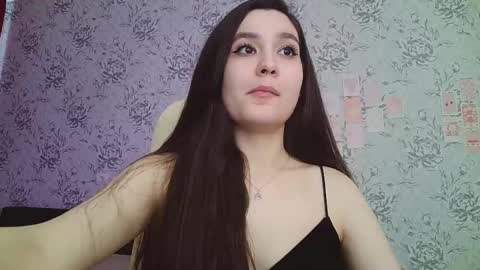 Snapshot of anny_shine chatting on 6, 3, 2025 Annie online show from 6, 3, 2025