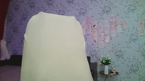 Snapshot of anny_shine chatting on 11, 3, 2025 Annie online show from 11, 3, 2025