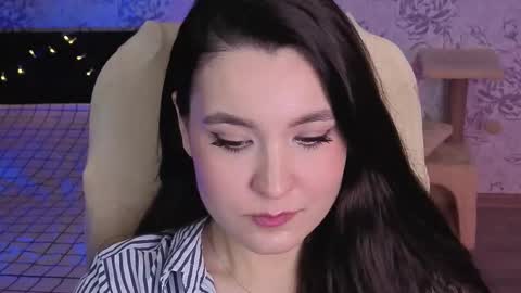 Annie online show from 27, 2, 2026