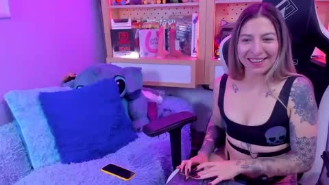anny_stan online show from 12, 12, 2024