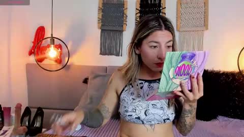 anny_stan online show from 20, 2, 2025