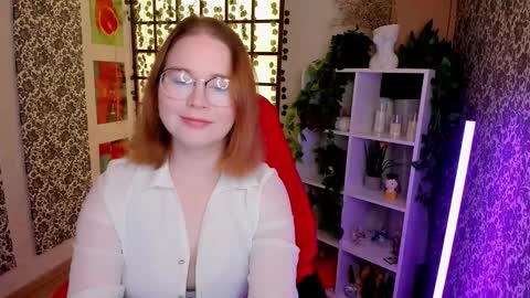 Snapshot of anny_twelvetrees chatting on 26, 11, 2025 Anny online show from 26, 11, 2025