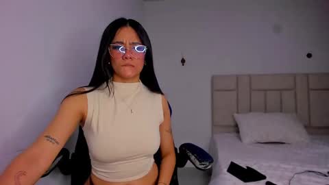  Valeria  online show from 17, 5, 2026