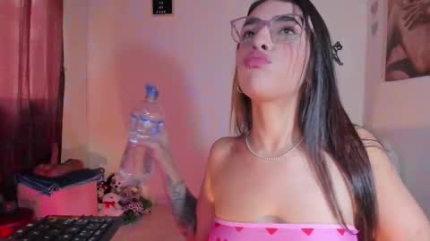 Annyluna online show from 14, 10, 2025