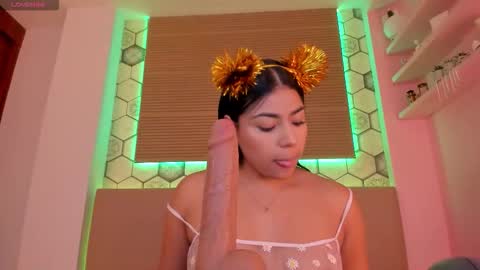 Snapshot of annytorres chatting on 19, 12, 2025 Gaby online show from 19, 12, 2025