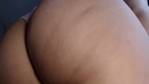 Anny Yeins online show from 23, 2, 2026