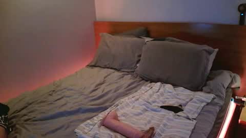 Anonymous Fantasy 4U online show from 29, 11, 2025