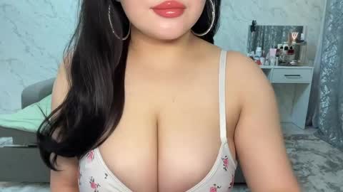 Snapshot of anora_sunny chatting on 20, 4, 2026 Any online show from 20, 4, 2026
