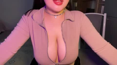 Snapshot of anora_sunny chatting on 20, 5, 2026 Any online show from 20, 5, 2026