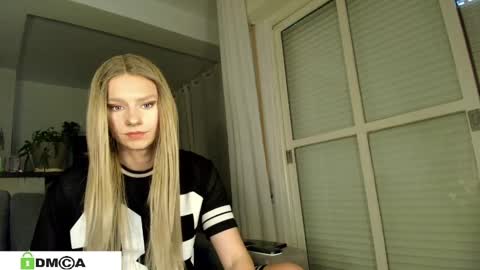 Snapshot of anorsel chatting on 28, 2, 2025 Sexy Ladybug online show from 28, 2, 2025