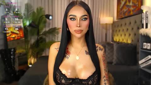 Snapshot of antheia18_xx chatting on 30, 10, 2025 MISS ANGELA online show from 30, 10, 2025